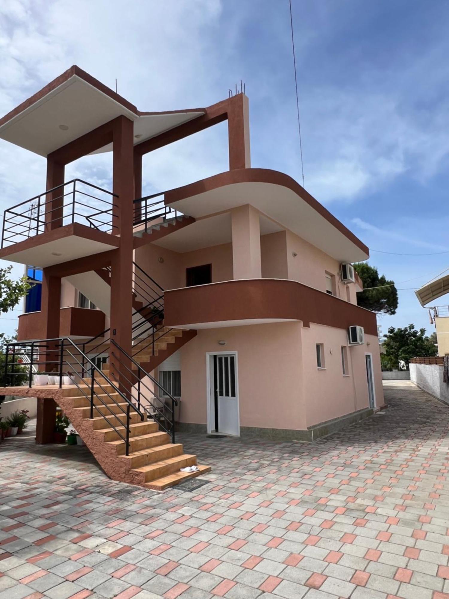 Guest House فلورا المظهر الخارجي الصورة